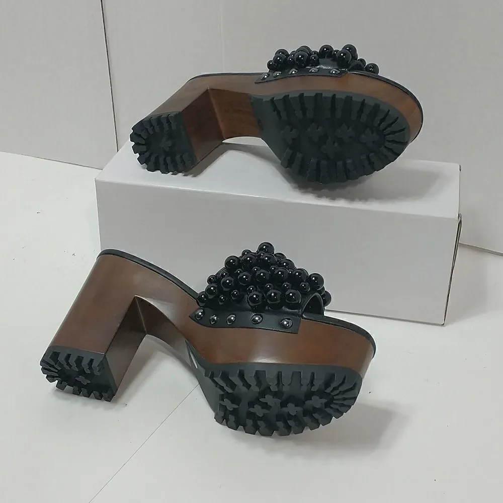 Jessica Simpson 5M Black